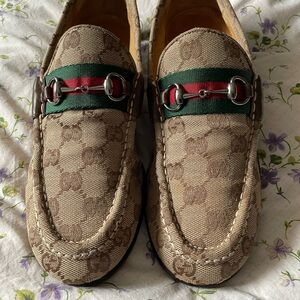 Vintage Gucci Beige GG Canvas Horsebit Loafers with Green and Red Web 38.5